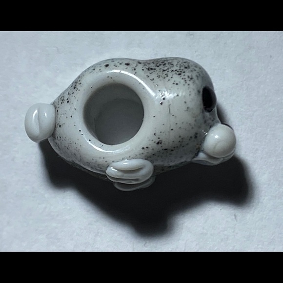 Baby seal - Artisan made - no silver core - NWOT - Picture 2 of 4